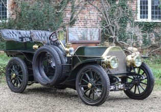 Πολυτελές αυτοκίνητο έμεινε για 122 χρόνια στην ίδια οικογένεια – Σήμερα θεωρείται η ακριβότερη αντίκα