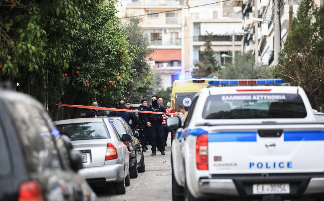 Νίκαια: Σκότωσε τον γαμπρό του και αυτοκτόνησε - Βρέθηκε ιδιόχειρο σημείωμα στο αυτοκίνητο