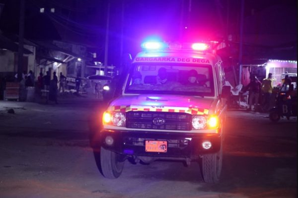 Σομαλία: Επίθεση τζιχαντιστών σε πολυτελές ξενοδοχείο – Άγνωστος ο αριθμός των θυμάτων