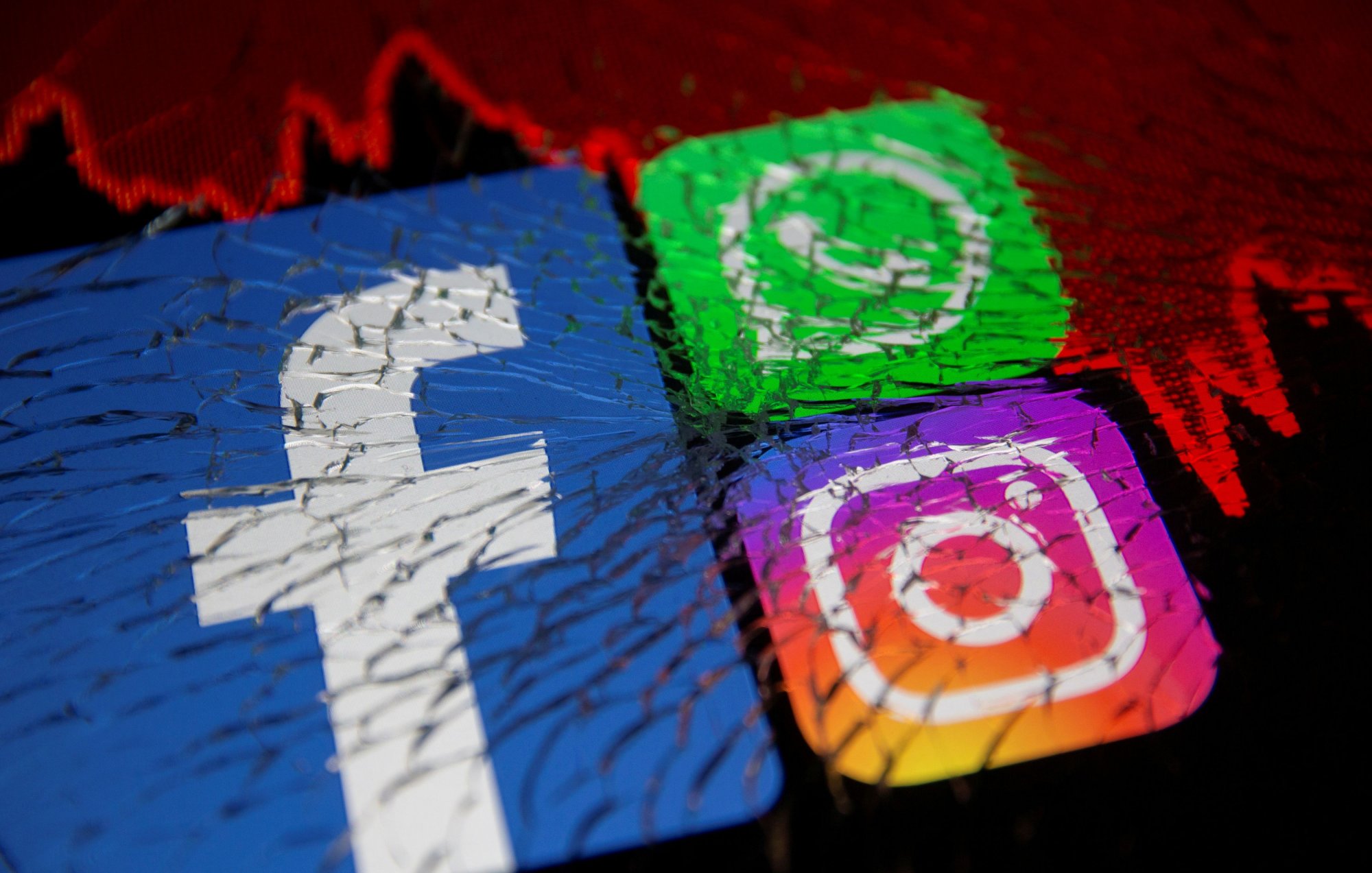 Facebook και Instagram παρουσιάζουν ξανά πρόβλημα σύνδεσης