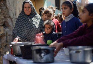 Live οι εξελίξεις σε Ισραήλ και Γάζα: Οι Χούθι χτύπησαν εμπορικό πλοίο – Βομβάρδισαν την Υεμένη ΗΠΑ και Μ.Βρετανία