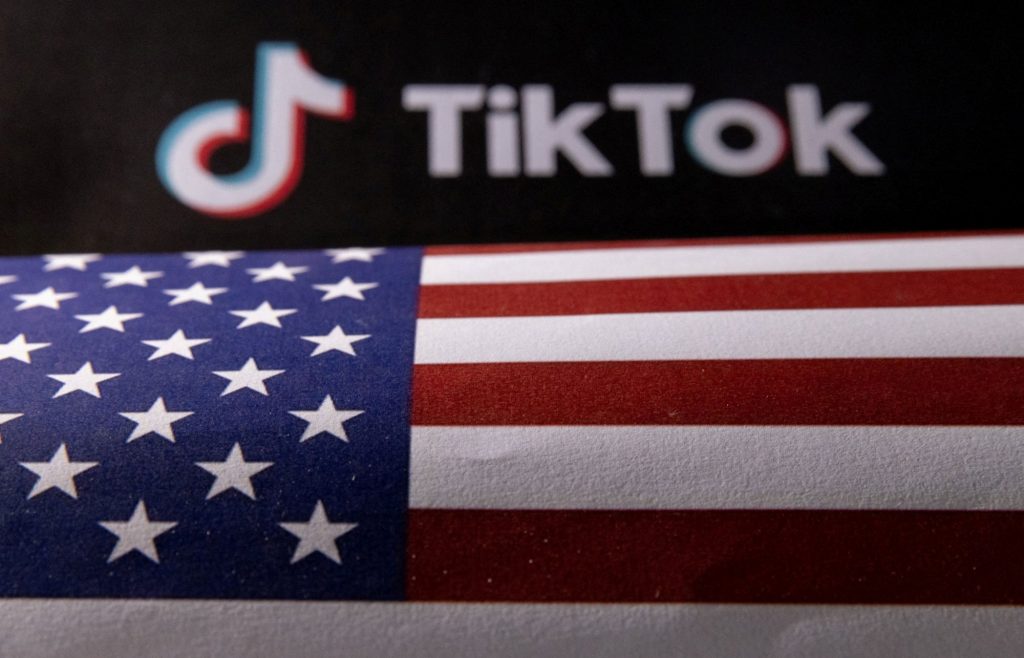 Οι ΗΠΑ εξετάζουν απαγόρευση του TikTok – Οι χρήστες ξεσηκώνονται