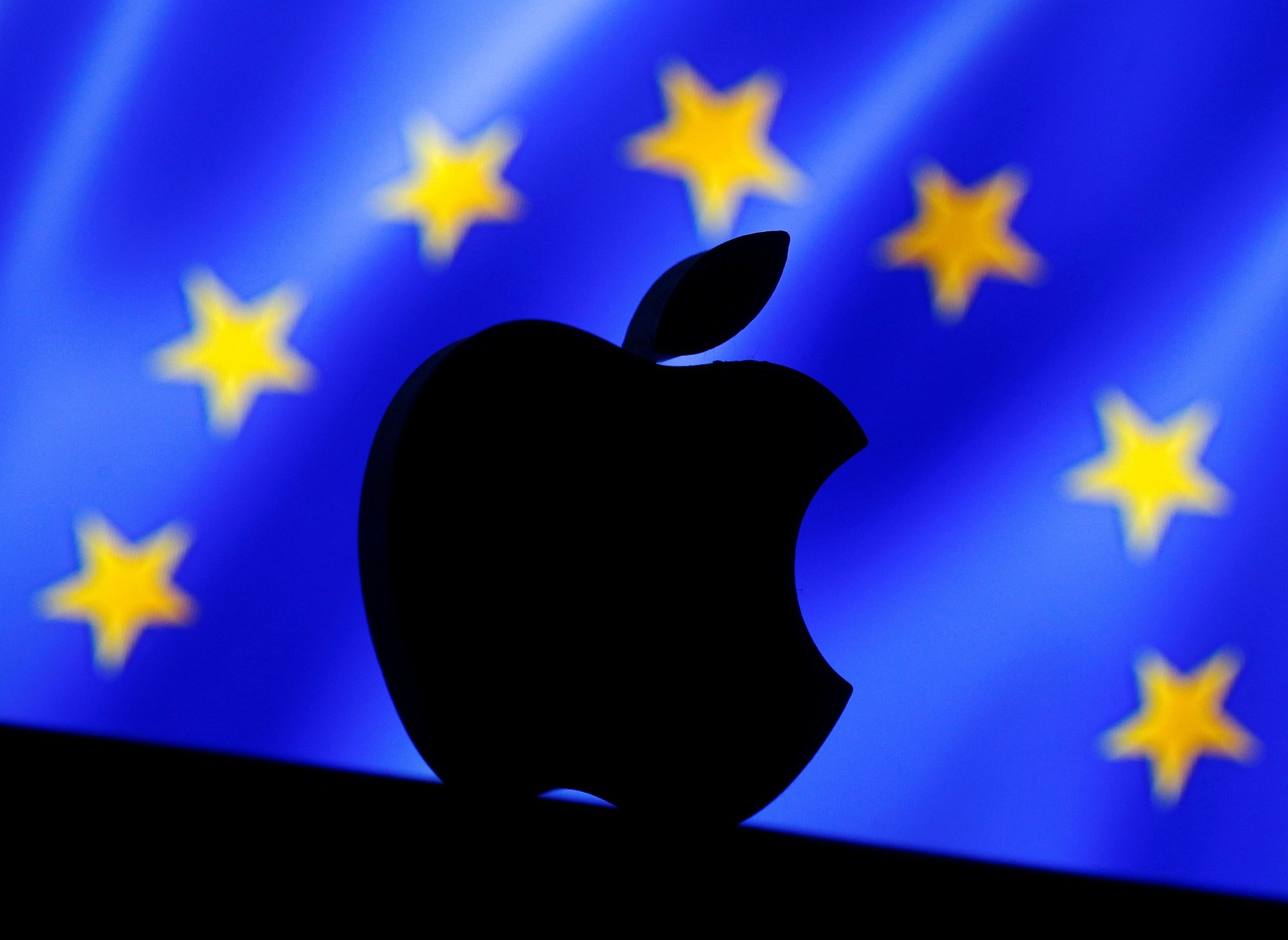 Apple: Οι δημιουργοί λογισμικού θα μπορούν να παρακάμπτουν το AppStore