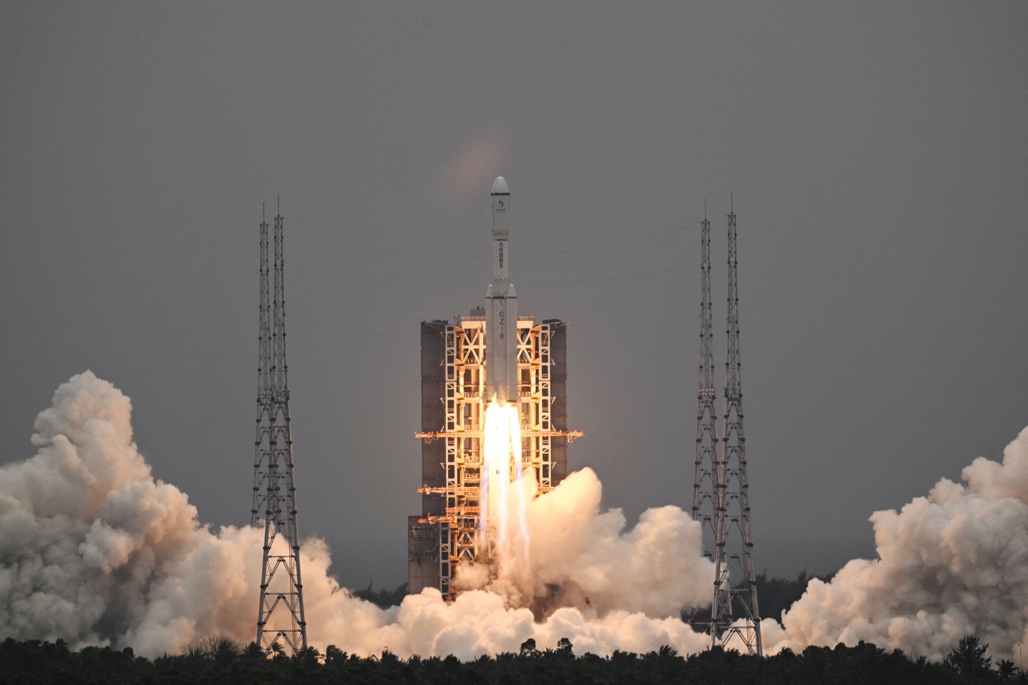Σελήνη: Νέος κινεζικός δορυφόρος επιτρέπει επικοινωνία με την αθέατη πλευρά