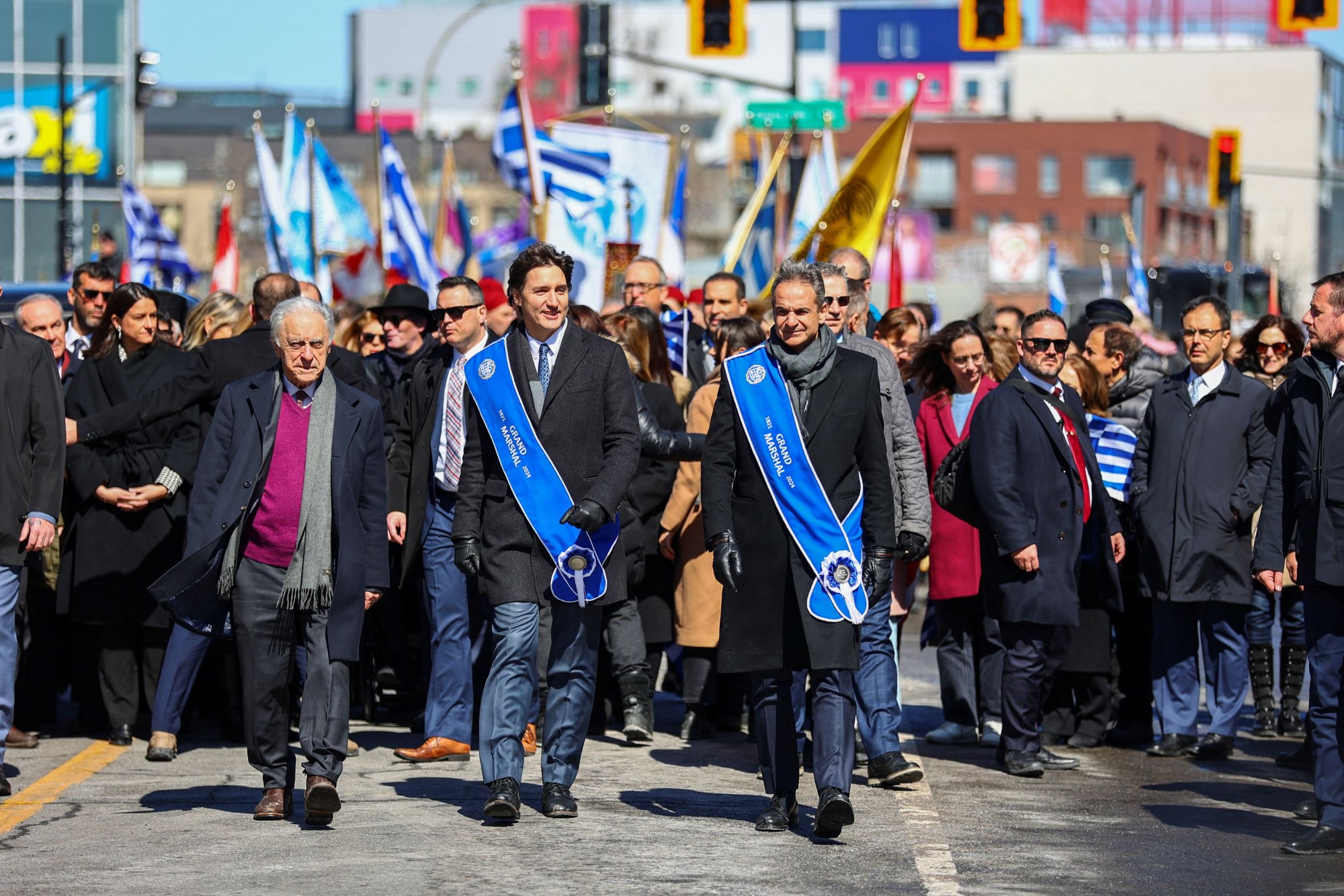 25η Μαρτίου: Μητσοτάκης - Τριντό στην μεγάλη παρέλαση  στο Μόντρεαλ
