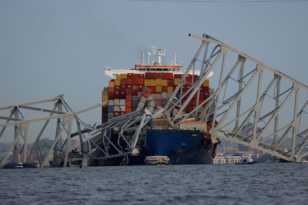 Βαλτιμόρη: Το «mayday» του πλοίου πριν το ατύχημα – Ήταν εκτός ελέγχου, με την άγκυρα ριγμένη