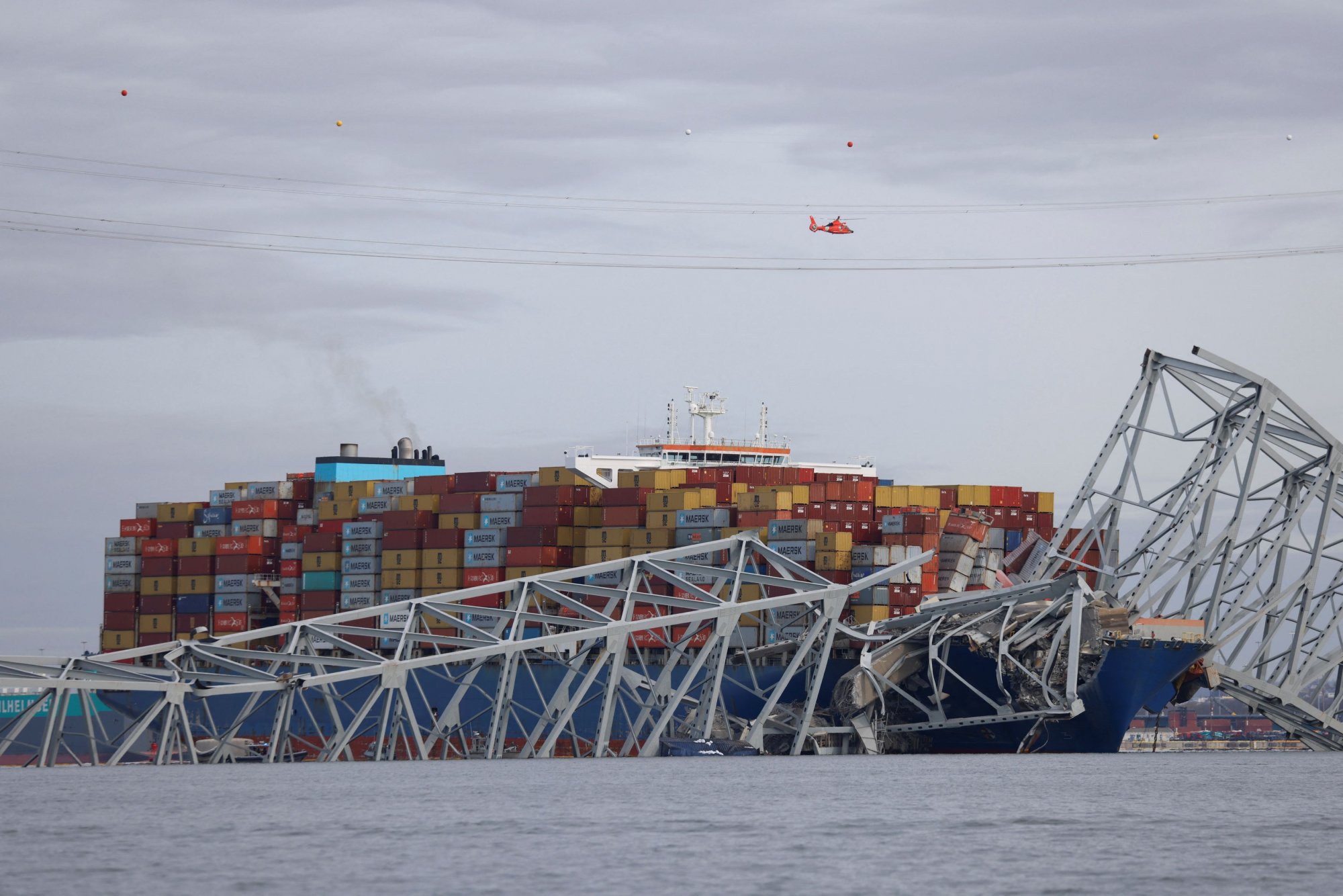 Βαλτιμόρη: Καρέ καρέ η σύγκρουση του πλοίου στη γέφυρα - Τα σενάρια που εξετάζονται