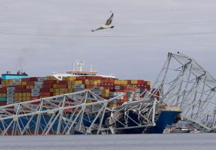 Βαλτιμόρη: Οι έξι αγνοούμενοι από τη γέφυρα θεωρούνται νεκροί – Σταμάτησε την επιχείρηση έρευνας το Λιμενικό