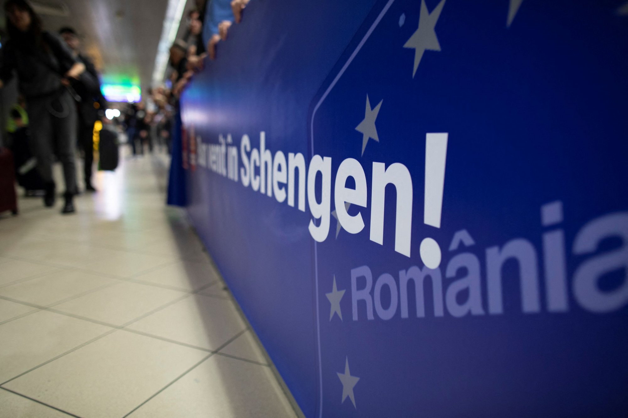Σένγκεν: Μερική ένταξη για Ρουμανία και Βουλγαρία - Χωρίς έλεγχο διαβατηρίων τα αεροπορικά ταξίδια