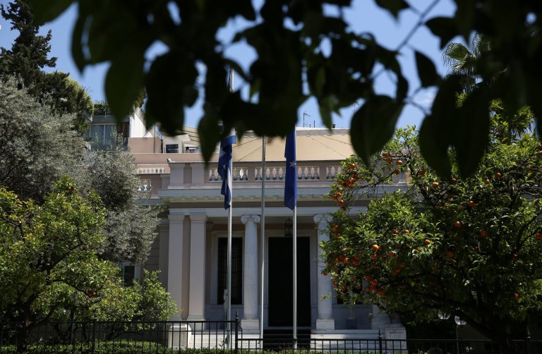 Επιχείρηση αλλαγής ατζέντας από Μαξίμου – Επιμένει η αντιπολίτευση για τα Τέμπη