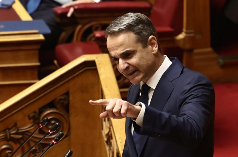 Την εξεταστική την έκλεισε νωρίς, την πρόταση δυσπιστίας την είπε προϊόν συνωμοσίας, σε λίγο το 41% θα είναι αποκύημα φαντασίας