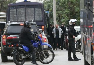 «Σύμπραξη Εκδίκησης»: Προφυλακιστέοι οι έξι κατηγορούμενοι για συμμετοχή σε τρομοκρατική οργάνωση