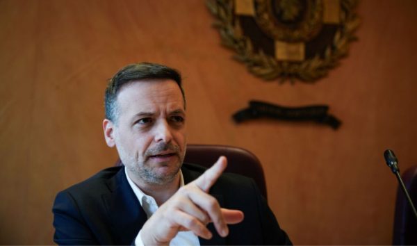 Δούκας: Εθνικό είναι το Αληθές – Δεν μας πτοούν οι επιθέσεις. Συνεχίζουμε