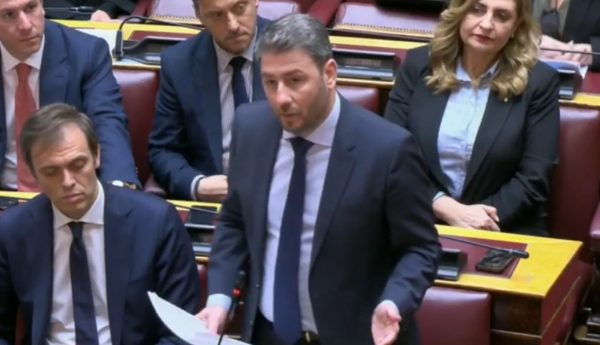 Ανδρουλάκης: Όποτε βρίσκεται σε δύσκολη θέση η ΝΔ, χρησιμοποιεί τη γλώσσα του Βελόπουλου