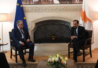 Κουτσούμπας: Το ΚΚΕ στέκεται αλληλέγγυο στον αγώνα του κυπριακού λαού για μια πατρίδα ενιαία