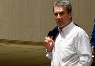 Στόχος το 3% αλλιώς δεν κατεβαίνουμε στις εθνικές εκλογές, διαμηνύει ο Λοβέρδος