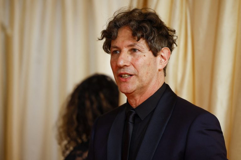 Ο Τζόναθαν Γκλέιζερ μιλάει για τη Γάζα στα Όσκαρ – «Δεν λέμε δείτε τι έκαναν τότε αλλά δείτε τι κάνουμε τώρα»