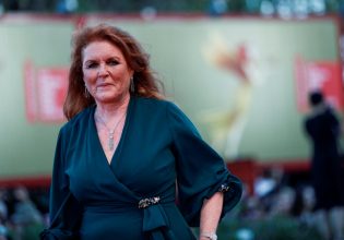 Η Σάρα Φέργκιουσον στέκεται στο πλευρό της Κέιτ Μίντλετον: «Η σκέψη μου είναι με την πριγκίπισσα»