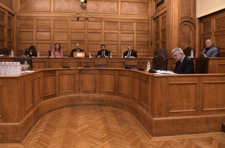 Το πλήγμα επιδεινώνεται απ’ την ατίμωσή του