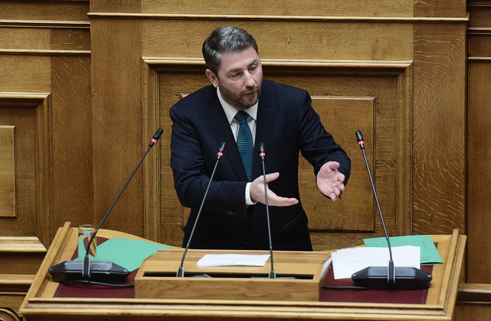 Μίλησε με τους πολιτικούς αρχηγούς ο Ανδρουλάκης για την πρόταση δυσπιστίας