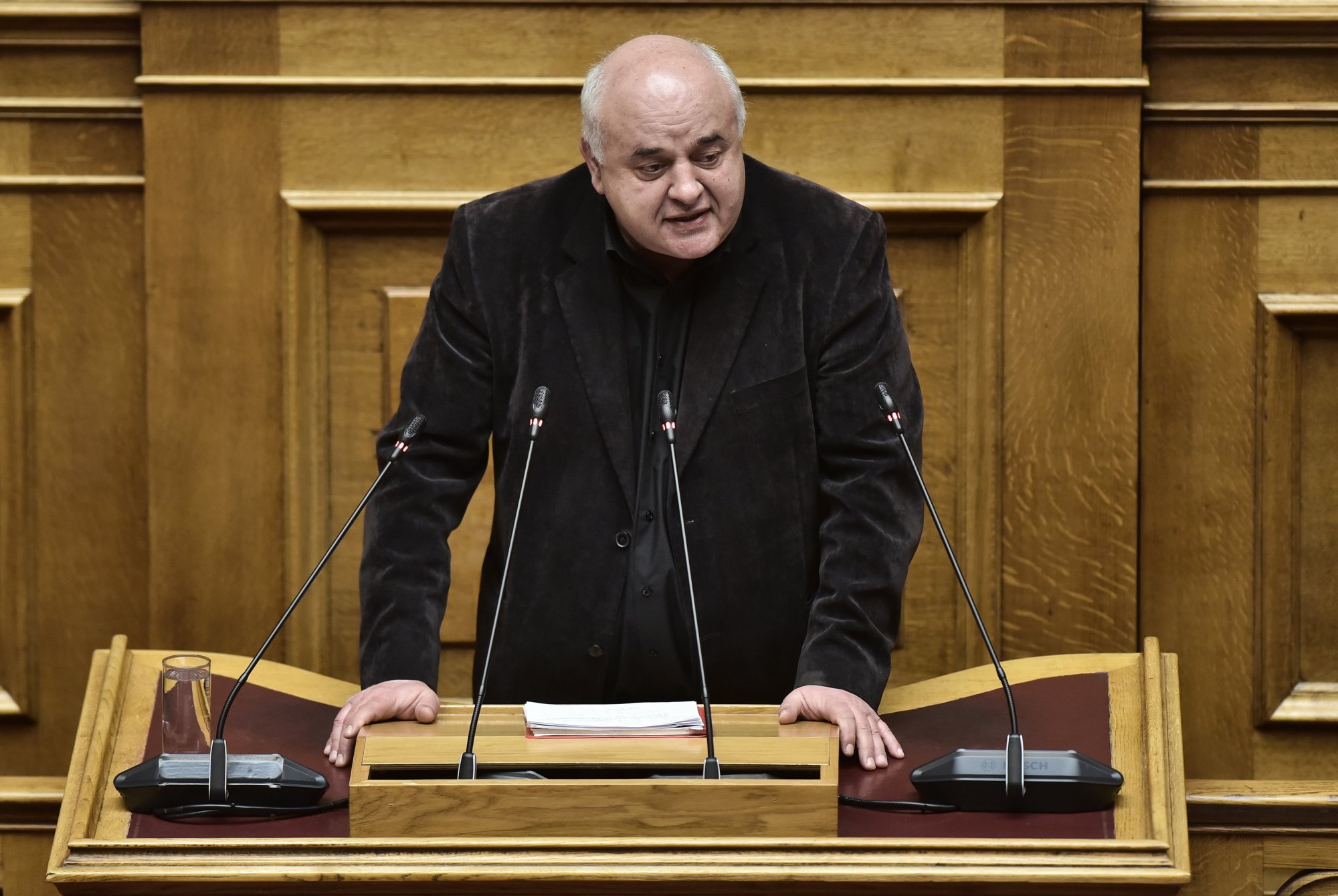 Διαχρονικές ευθύνες οδήγησαν στο έγκλημα των Τεμπών, λέει ο Καραθανασόπουλος