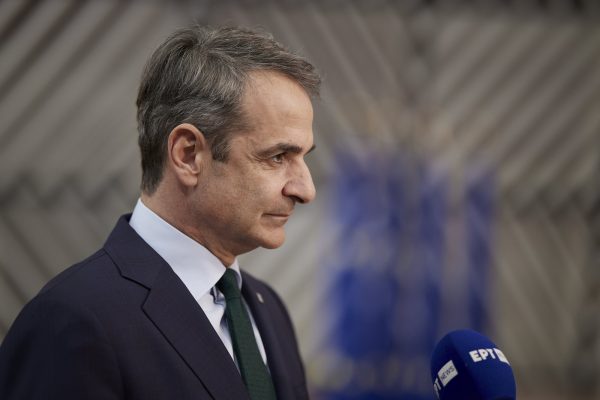 Θεαματική πρόοδο βλέπει στην οικονομία ο Μητσοτάκης ενώ η ακρίβεια μαστίζει τα νοικοκυριά