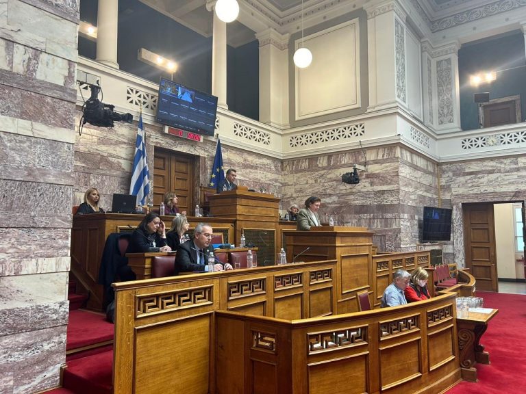 Στην Βουλή για θέματα πολιτισμού ο Δήμαρχος Παπάγου Χολαργού – Ζήτησε να δοθούν voucher για τους νέους