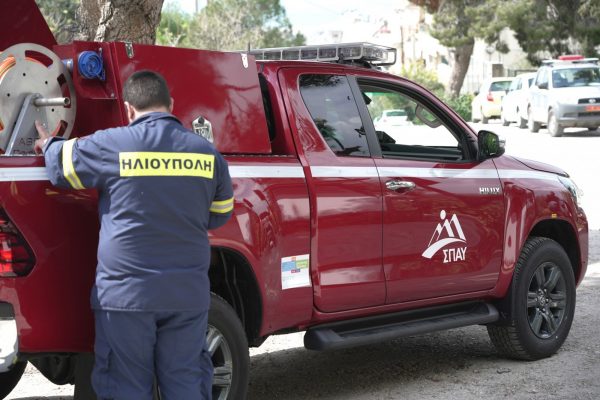Παράδοση των 15 νέων πυροσβεστικών οχημάτων από τον ΣΠΑΥ