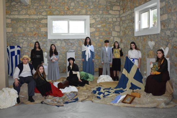 Στη μεγάλη γιορτή της Ελληνικής Γλώσσας που έγινε στη Νάπολι της Ιταλίας σχολείο του Δήμου Ωρωπού