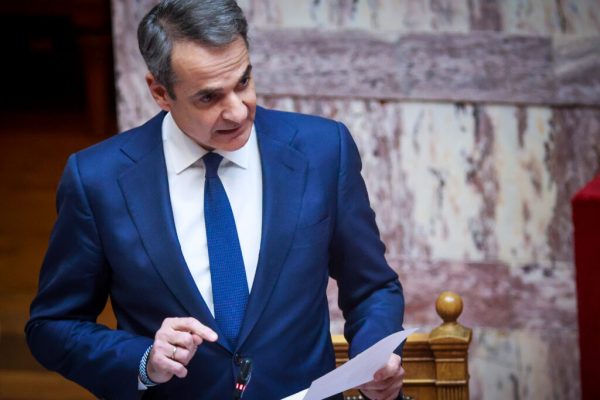 Βουλή: Χωρίς την παρουσία Μητσοτάκη η συζήτηση του πορίσματος της Εξεταστικής για τα Τέμπη