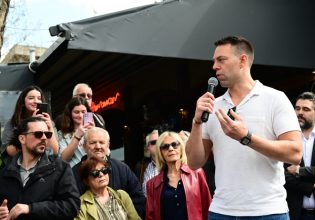 Στη Θήβα ο Κασσελάκης – «Τιμή μου να υπηρετήσω την πατρίδα» – Θερμή υποδοχή από τους κατοίκους