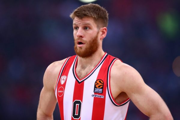 Πλήγμα στον Ολυμπιακό με Γουόκαπ!