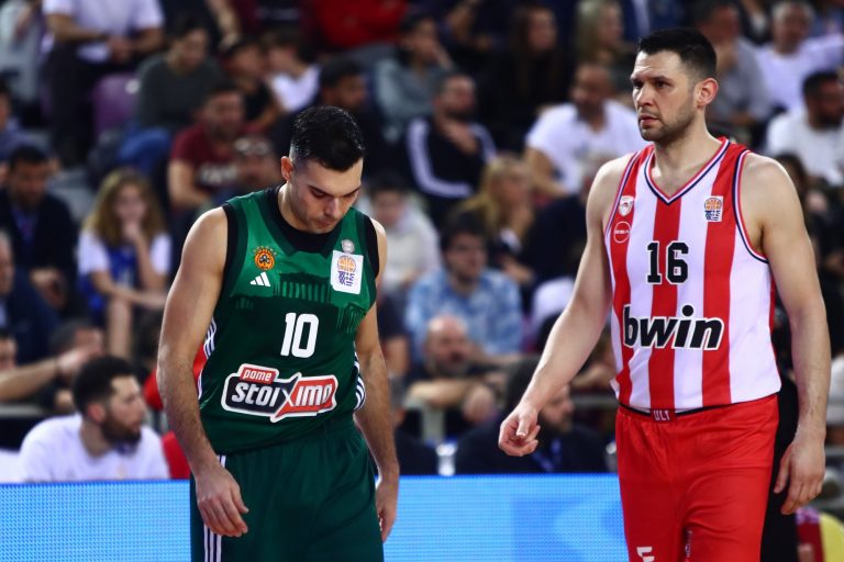 Τι κάνει ο Σλούκας απέναντι στον Ολυμπιακό (vids)