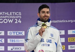 Η απονομή του χρυσού μεταλλίου στον σπουδαίο Μίλτο Τεντόγλου (vids)