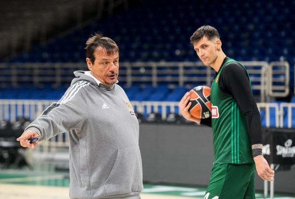 Αταμάν: «Είναι ένα πολύ επικίνδυνο παιχνίδι και θα πρέπει να είμαστε έτοιμοι»