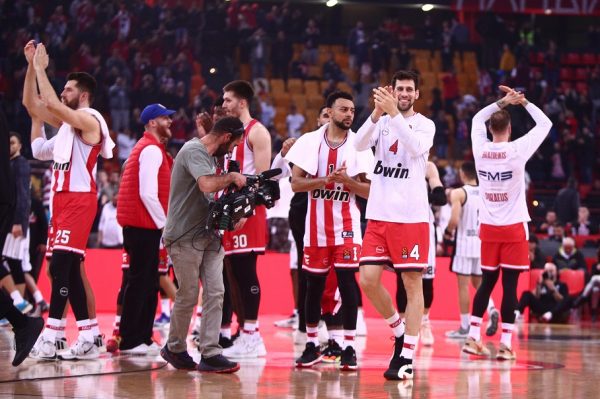 Οι αθλητικές μεταδόσεις της ημέρας: Πού θα δείτε ΑΕΚ-Παναθηναϊκός, ευρωπαϊκή δράση και… Ολυμπιακό