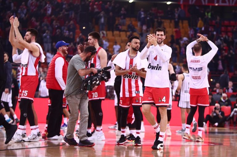 Οι αθλητικές μεταδόσεις της ημέρας: Πού θα δείτε ΑΕΚ-Παναθηναϊκός, ευρωπαϊκή δράση και… Ολυμπιακό