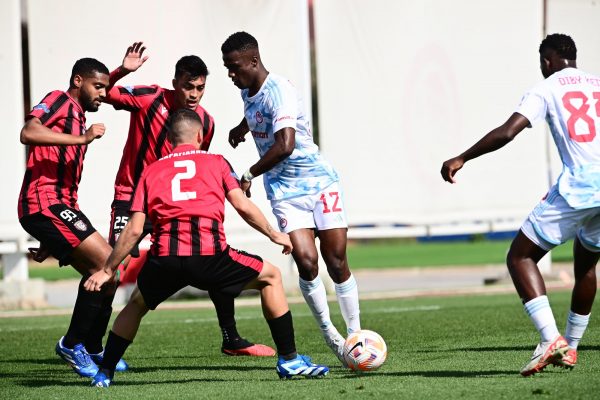 Ισοπαλία στο Ρέντη για Ολυμπιακό Β’ και Παναχαϊκή (2-2)