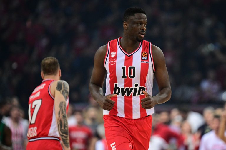 LIVE: Απόλλων Πάτρας – Ολυμπιακός