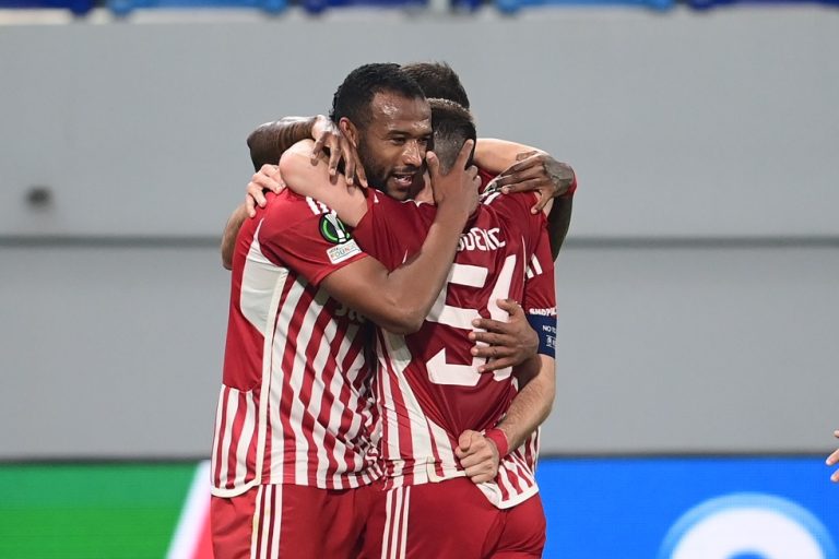 Επικό come back από τον Ολυμπιακό και πιο κοντά στη μεγάλη ανατροπή (vids)