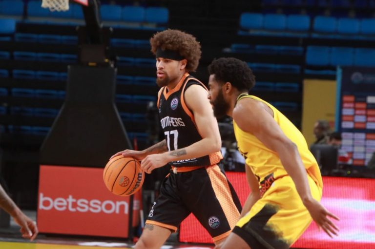 ΑΕΚ – Προμηθέας 67-79: Πέρασε από τα Λιόσια και προκρίθηκε στους «8» του BCL η ομάδα της Πάτρας