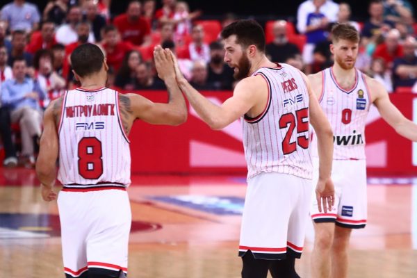 Ολυμπιακός – Άρης 85-77: Ο Πίτερς «καθάρισε» για τους πειραιώτες