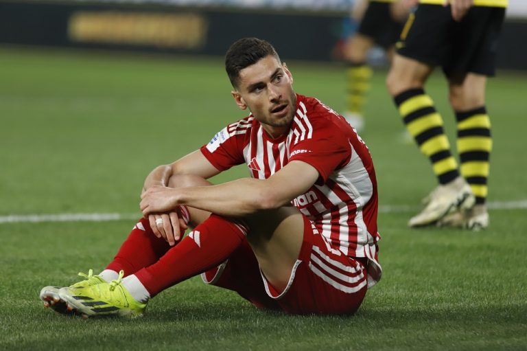 Μεγάλη ευκαιρία για τον Ολυμπιακό με κεφαλιά-ψαράκι του Μασούρα (vid)