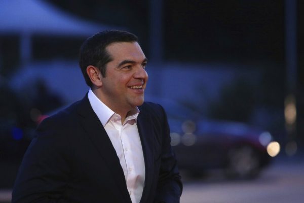 «Τσίπρας – Γαλλία συμμαχία» για νέο πολιτικό προφίλ;