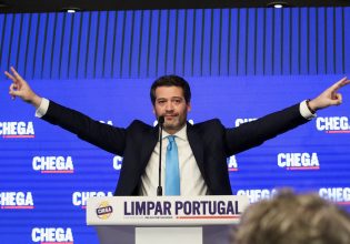 Αντρέ Βεντούρα: Ο ακροδεξιός λαϊκιστής που κλονίζει την πολιτική σκηνή στην Πορτογαλία