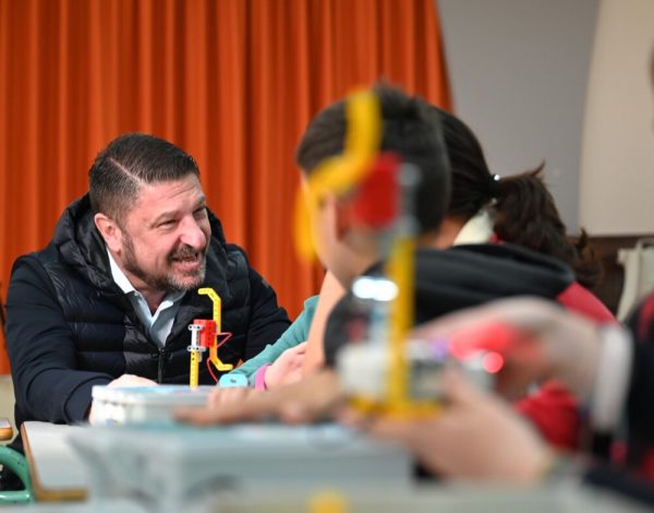 Πρόγραμμα ρομποτικής σε σχολεία της Αττικής