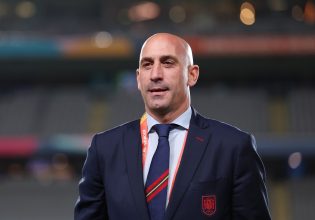 Ένταλμα σύλληψης για τον πρώην πρόεδρο της ισπανικής Ομοσπονδίας Λουίς Ρουμπιάλες