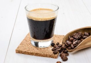 Καφές: Φρέντο εσπρέσο VS Καπουτσίνο – Η ελληνική εφεύρεση που έχει απήχηση παγκοσμίως