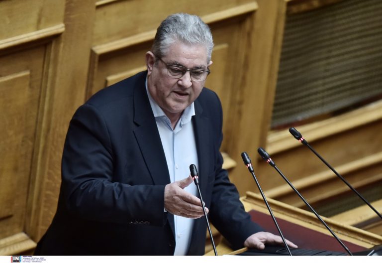 Ο Κουτσούμπας πάει στη Βουλή με στόχο πολλές μομφές στην κυβέρνηση