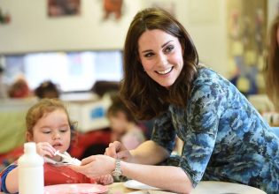 Κέιτ Μίντλετον: Όταν δώρισε τα μαλλιά της σε παιδιά που υποβάλλονταν σε θεραπεία για τον καρκίνο